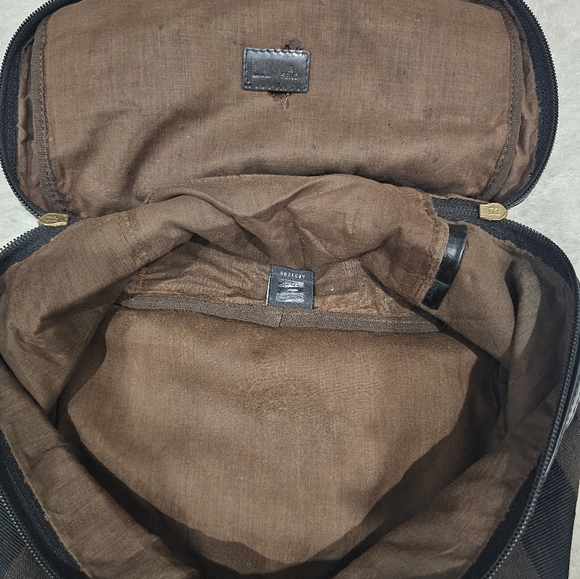 Fendi Make Up Bag - Picture 3 of 6